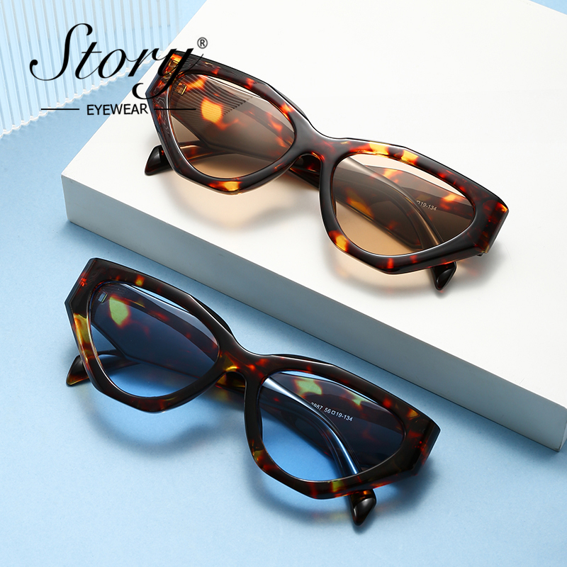 Kacamata Hitam Trendy Model Ca - Streetwear Brand With Eye ulasan dan harga