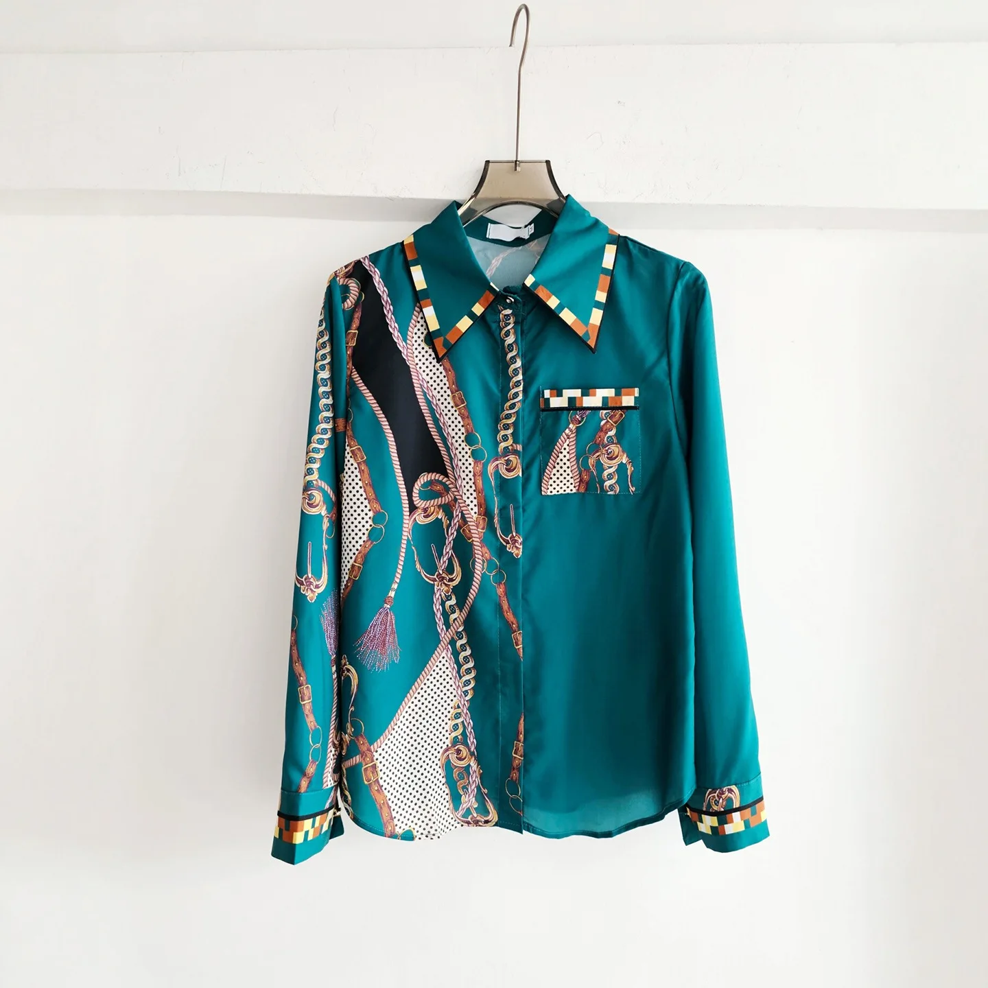 Kemeja Lengan Panjang Wanita G - French Streetwear Brand ulasan dan harga
